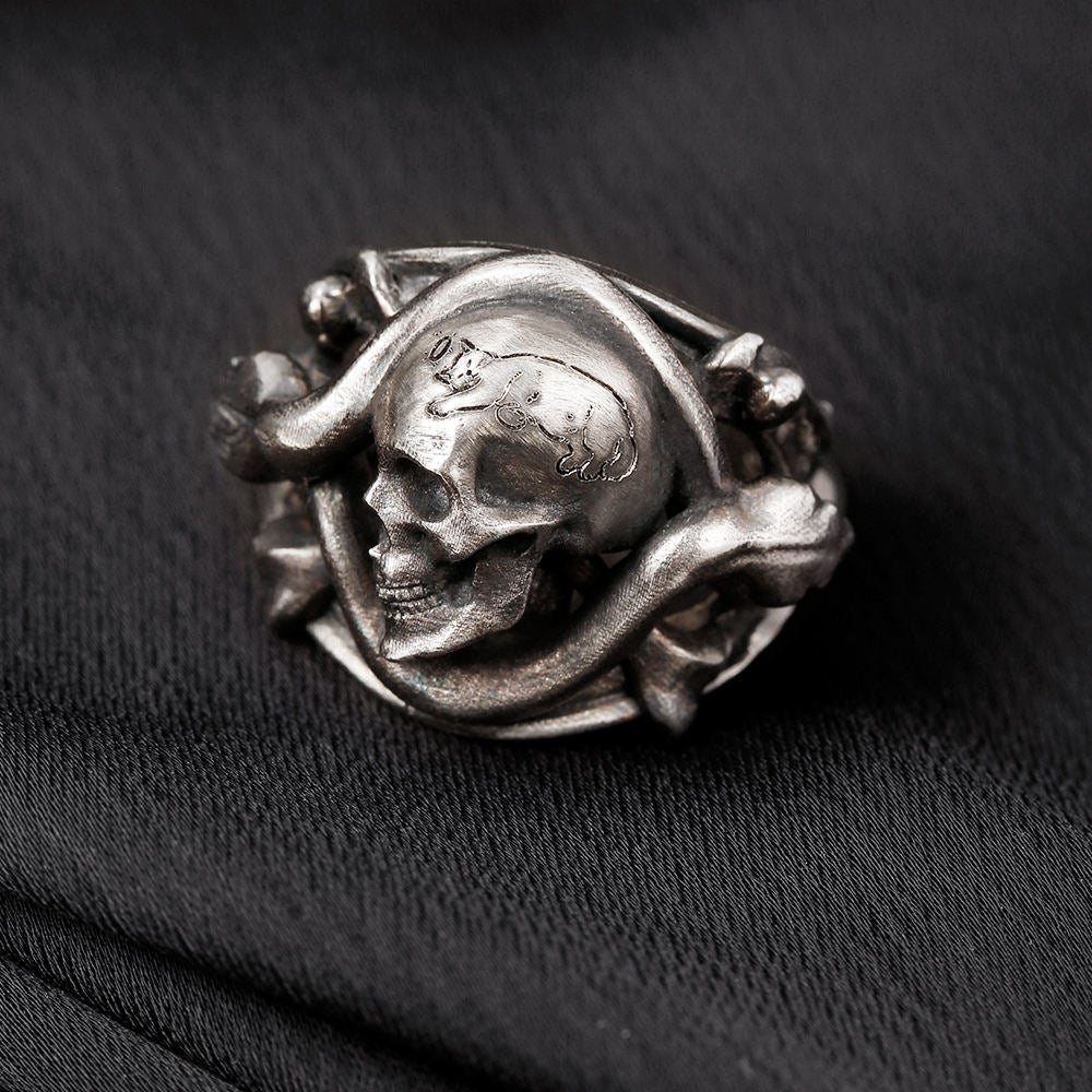 Wholesale Unique Men's Gothic Hip-pop Skull Silver Ring Black Rhodium Plated Punk Cool Fashion Ring for Man